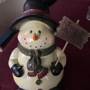 Vintage snowman by Lincolnshire